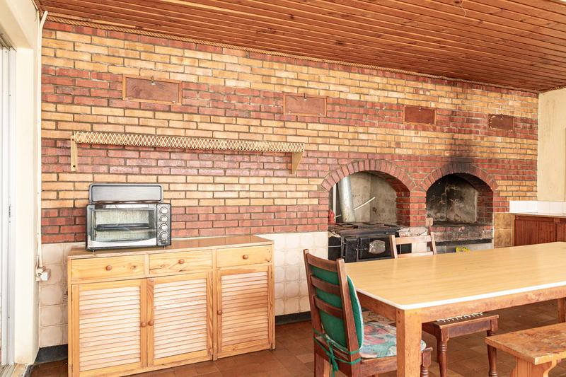 4 Bedroom Property for Sale in Riviersonderend Western Cape
